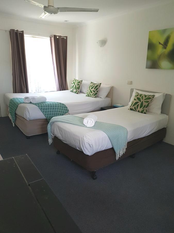 Twin Pines Motel Mooloolaba Esterno foto
