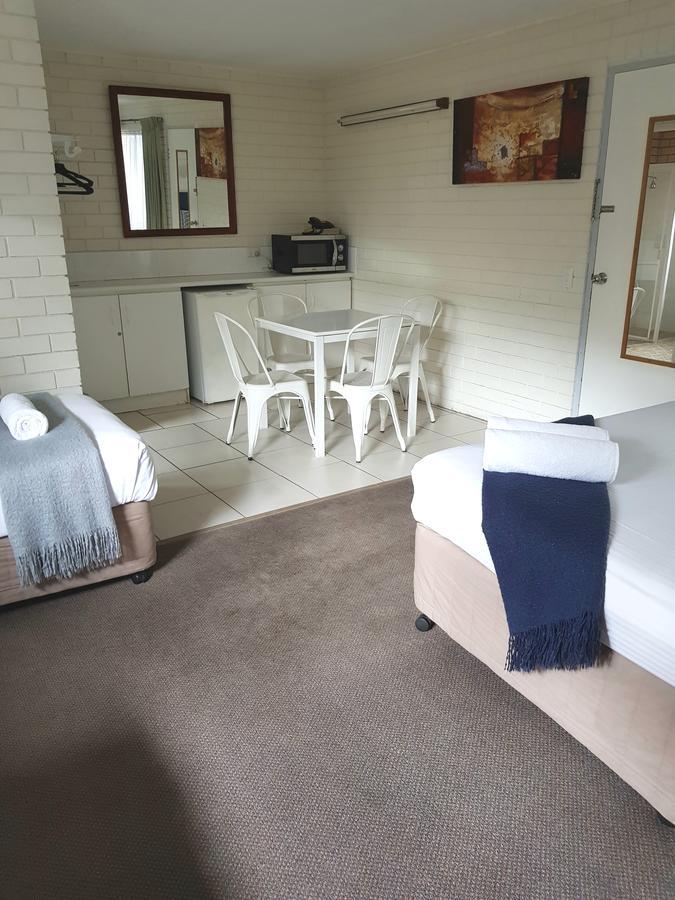 Twin Pines Motel Mooloolaba Esterno foto