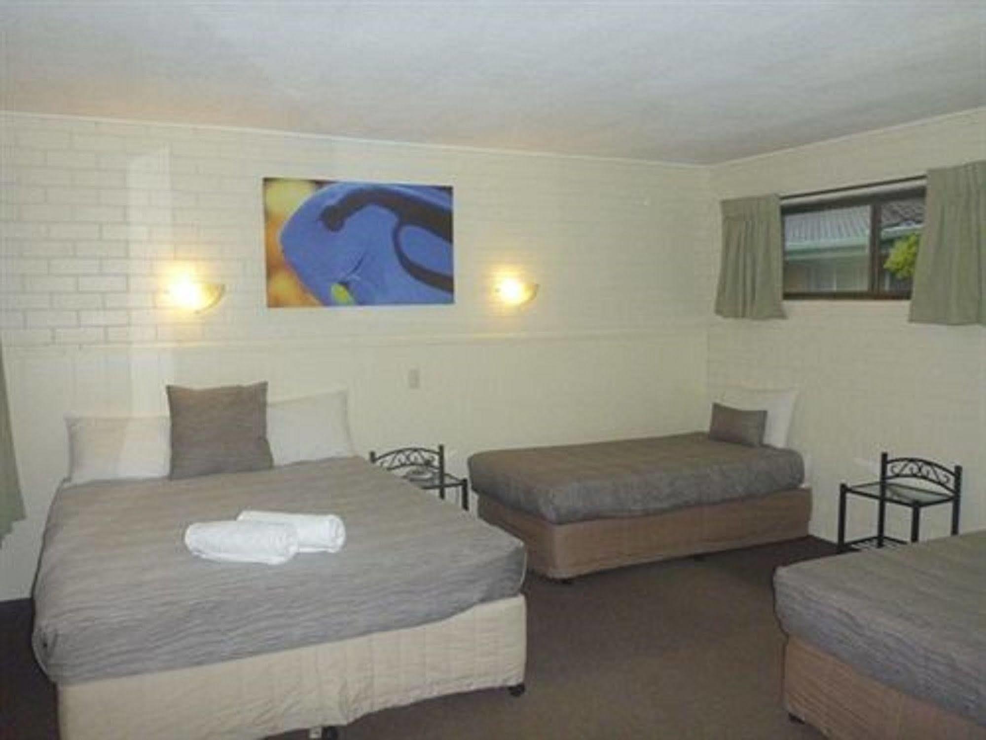 Twin Pines Motel Mooloolaba Esterno foto