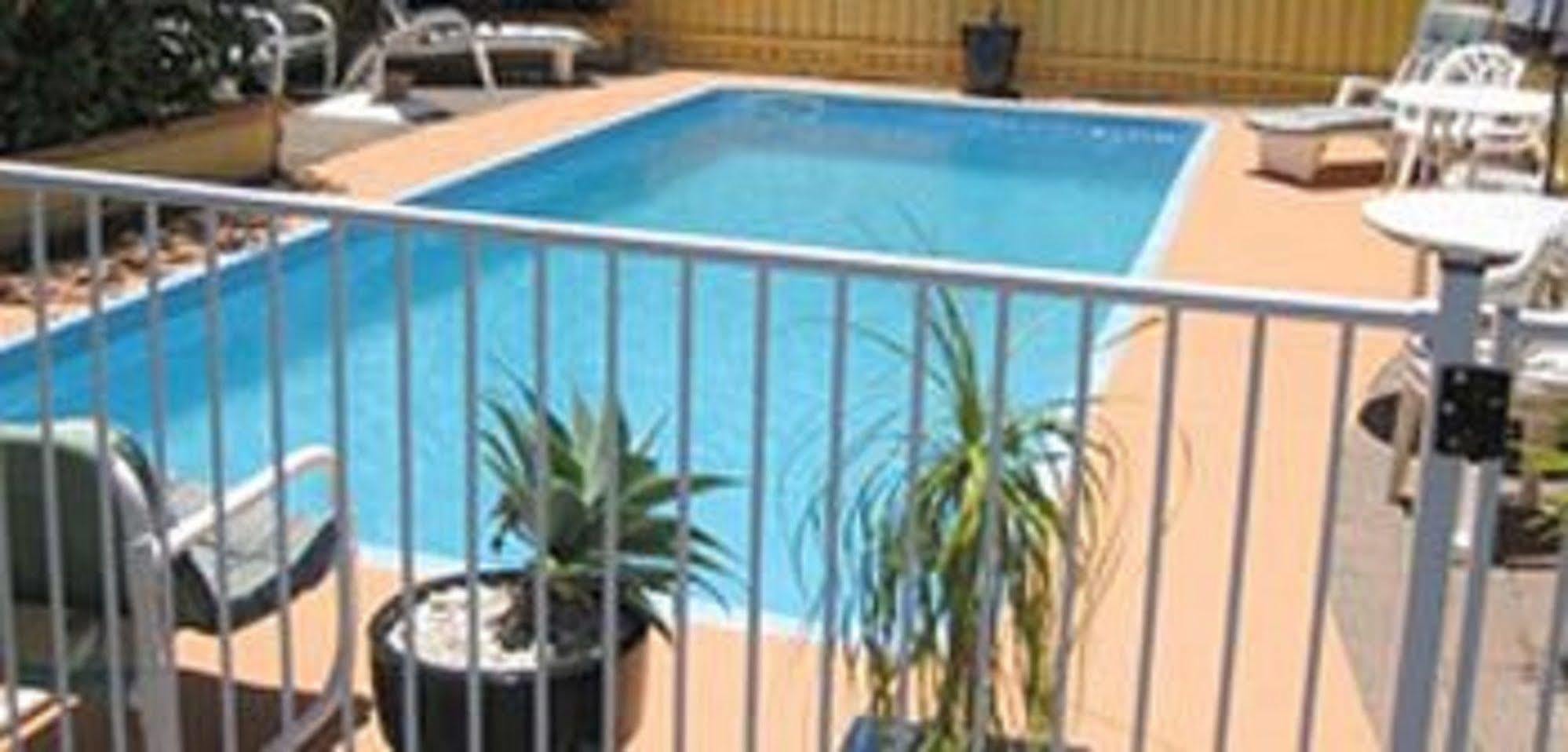 Twin Pines Motel Mooloolaba Esterno foto